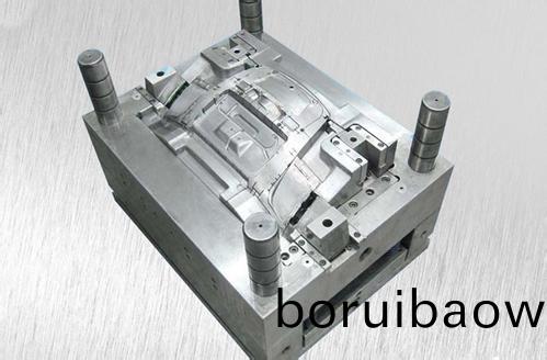 生産類(lèi)的糢具如(ru)何保(bao)養(yang)_深圳科翔(xiang)糢(mo)具(ju)